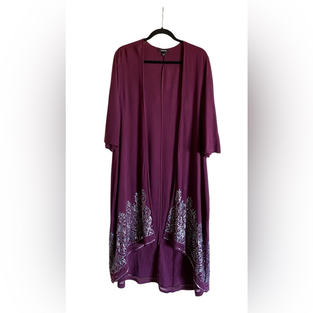 Women’s Torrid Long Burgundy Sequin Kimono 00/0